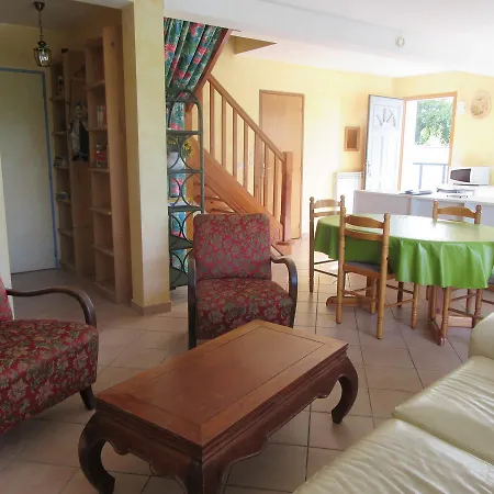Petite Maison Milady Feriehus *